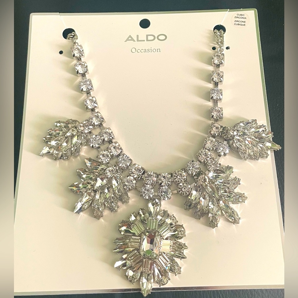 Maryvale Aldo Statement necklace